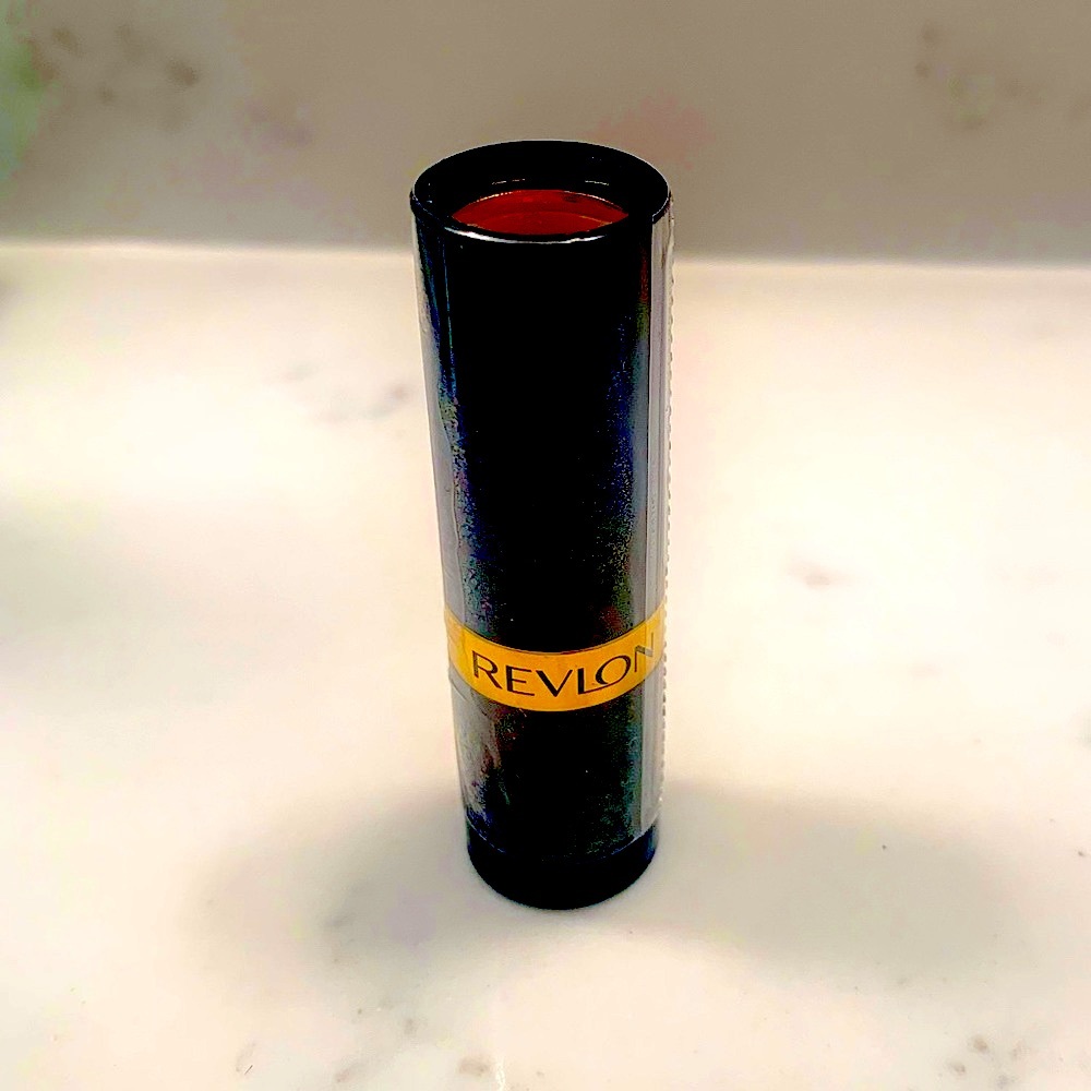 Revlon Super Lustrous Love That Pink Lipstick